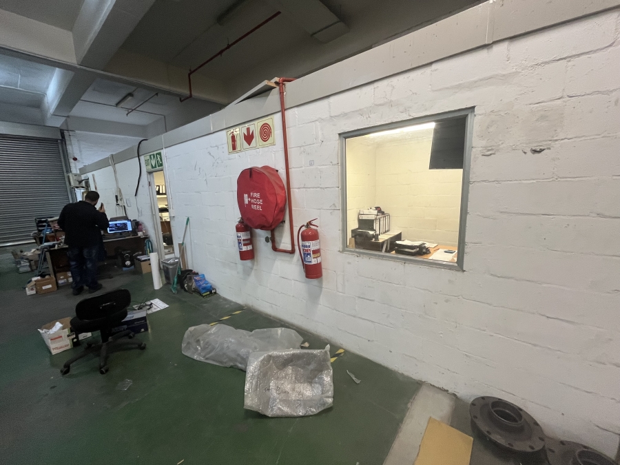 To Let commercial Property for Rent in Bellville South Industria Western Cape